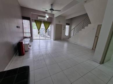 2-storey-Terraced-House-for-sale-Puncak-Alam-Selangor-1