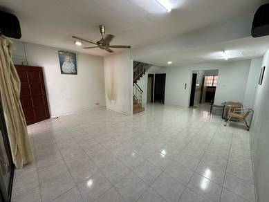 Taman Ehsan Jaya Double Storey Terrace Mount Austin Tebrau