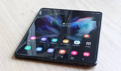 Galaxy Fold 3 5G 256GB Ori My Set Trade In Ready 2