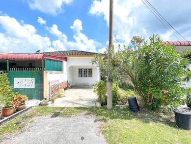 1-storey-Terraced-House-for-sale-Sabak-Bernam-Selangor-1
