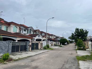 【Fully Renovated】Jalan Enau @ Taman Daya Double Storey 22x70