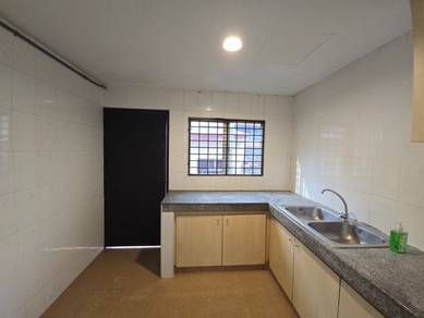 2-storey-Terraced-House-for-sale-Seri-Kembangan-Selangor