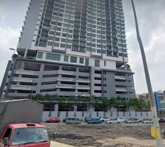 Commercial Land  (PRIME LOCATION)