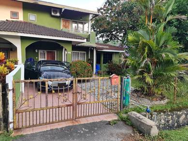 FURNISHED RENOVATED Corner Lot 2-sty House Taman Jasmin Kajang