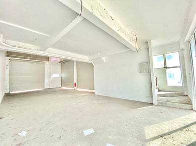Sierra Bizhub | Semi D Warehouse | Telipok | Jln Tuaran | Cheap Rental