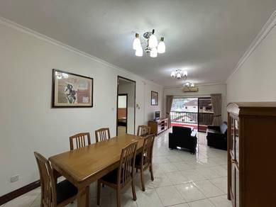 Marina Court