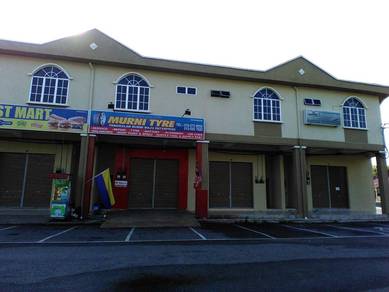 Tepi Jalan Utama Kangar Rumah Pejabat Kelas Besar Kechor Kangar Perlis