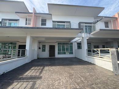 TERMURAH‼️near UiTM Double Storey Ceri Hillpark (CHERRY 1) Puncak Alam