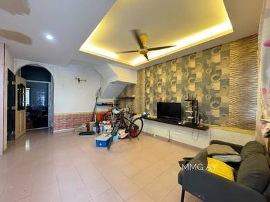 [ FULL LOAN ] RENOVATED !! 18x55 3+1R2B Klang Utama Double Sty House