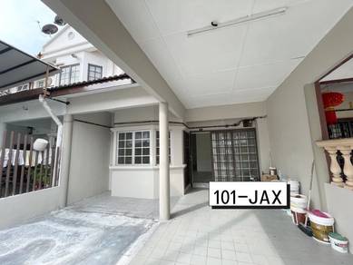 NEWLY PAINTED & TOUCH UP !! 20x75 Mohd Tahir Double Storey House Klang