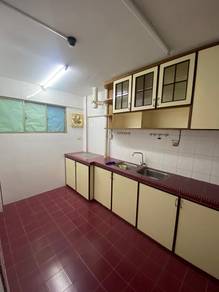 Mutiara Court