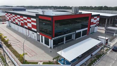 Batu Kawan All New 3-Storey Fully Furnished & Luxury Reno Industrial !