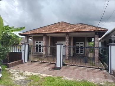 Rumah Banglo Satu Tingkat Taman Sri Lambat Jalan Yakin T6 Kluang