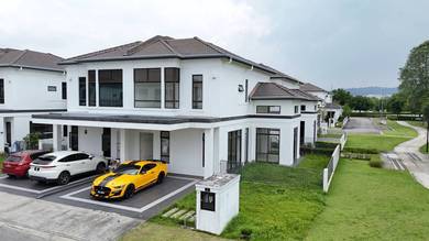 Semi-Detached-House-for-sale-Puncak-Alam-Selangor-1