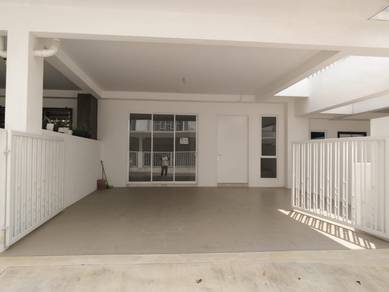 2-storey-Terraced-House-for-sale-Bandar-Sri-Sendayan-Negeri-Sembilan-1