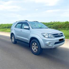 Toyota FORTUNER 2.7 V (A)