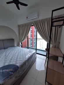 Fully Furnished Balcony Room WITH ONE MTH DEPOSIT ONLY(BANDAR SUNWAY)