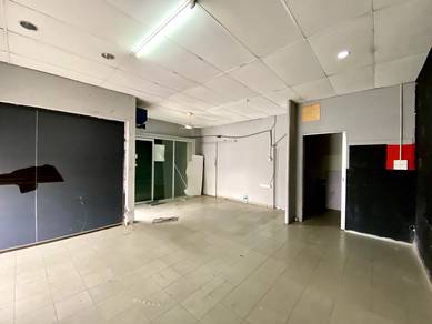 Retail Space Ground Floor Facing Road Near Mr DIY / Foodcourts