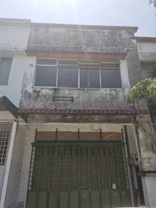 Warehouse-/-Factory-for-rent-Puchong-Selangor
