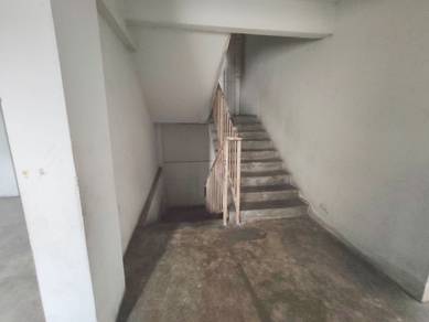 Pangsapuri Seri Kayan Pinggiran USJ (Level 3) untuk Dijual WTS