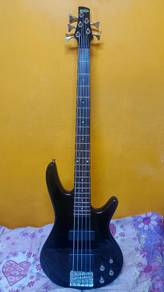 Gitar Bass Guitar Ibanez GSR205 Like New