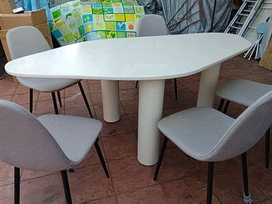 Meeting table / meja kerusi