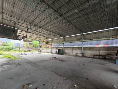 Double Storey Factory @ Tampoi Jalan Mangga near Larkin Highway Ciq