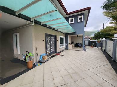 Puchong Putra Prime corner house, freehold, gated guarded