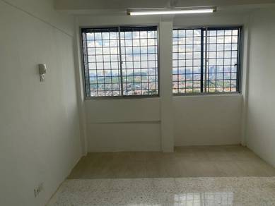 Mutiara Court