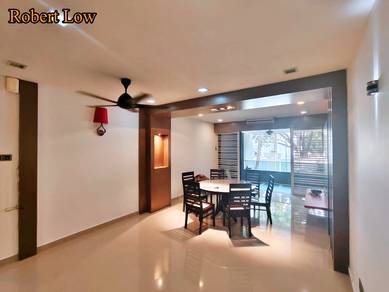 Ground Floor Unit : MIAMI GREEN - Fully Renovated - 1250sf - Freehold