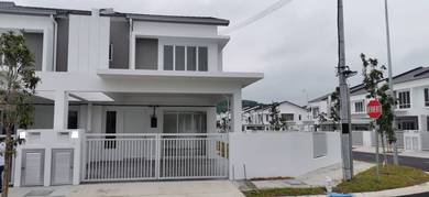 ( Super NEW Corner) 2-Storey Tiara Sendayan Labu Seremban