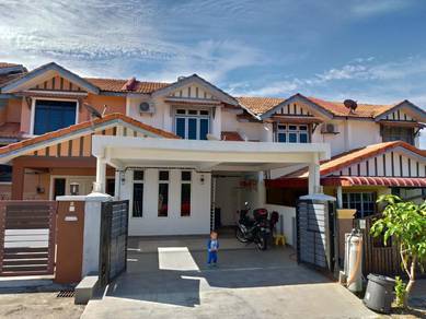 [Renovated & Extended]2-Sty Terrace Salak Perdana,Salak Tinggi