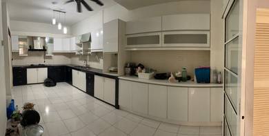 Semi-Detached-House-for-rent-Aman-Perdana-Selangor
