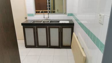 Short walk to MRT station and the curve ikea 3room2b2carparking