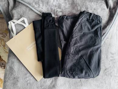 Universal traveler 2pcs winter pants size S woman(