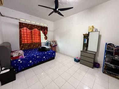 Selesa Puteri Condominium-1
