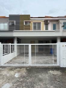 2-storey-Terraced-House-for-rent-Setia-Alam-Selangor