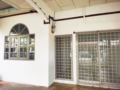 1-storey-Terraced-House-for-rent-Batu-Berendam-Melaka