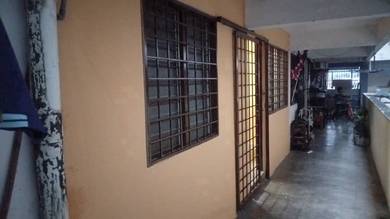 Flat Taman Mawar