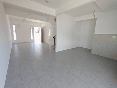 BRAND NEW 2 Storey Terrace Yarra Park Eastfield Bandar Puteri Jaya