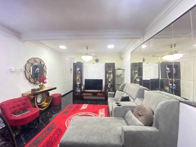 [4 BILIK TIDUR | WELL MAINTAINED] 1.5 Storey Seksyen 18 Shah Alam