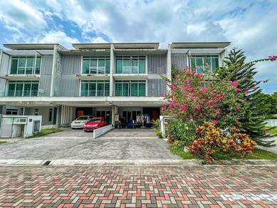 3-storey-Terraced-House-for-sale-Puchong-Selangor