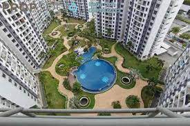 Putra Place with 2 car parks and WIFI