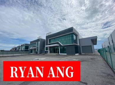 1.5 Storey Semi-Detached Factory At Batu Kawan For Rent Nearby Valdor