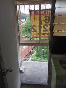 Taman Connaught Flat (Low Rise)-2