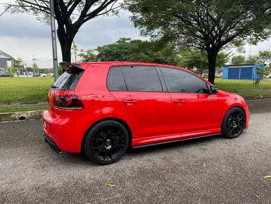 Volkswagen GOLF 2.0 R (A)