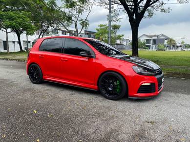 Volkswagen GOLF 2.0 R (A)