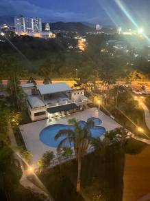 Bayshore condominium for sale
