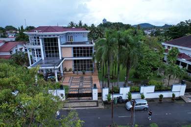 Likas Bungalow 22,000ft