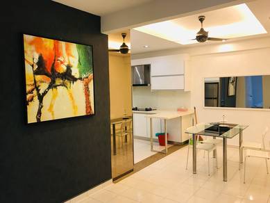 Putra place condo, bayan lepas near queensbay mall, nice reno